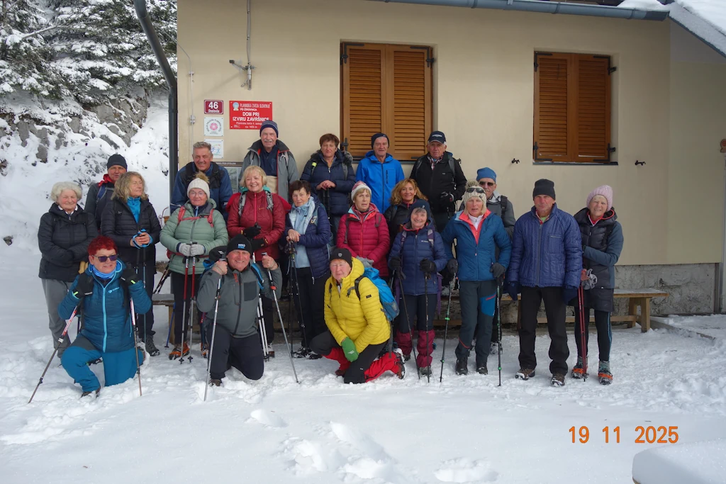 Iz Završnice do Koče pri izviru Završnice