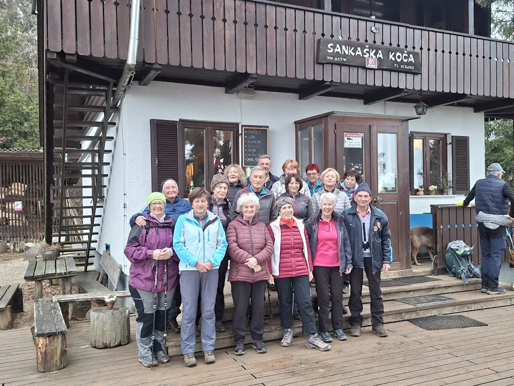 Iz Krpina do Sankaške koče