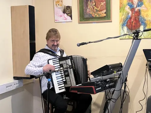 PROSLAVA OB DNEVU ŽENA