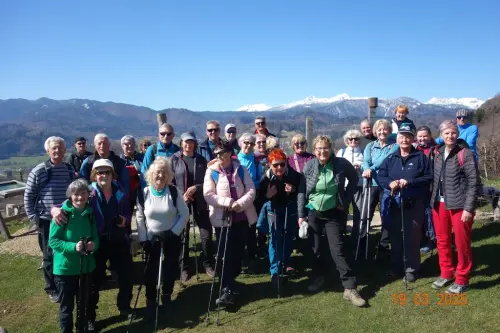 Skupinska-z-najlepso-kuliso